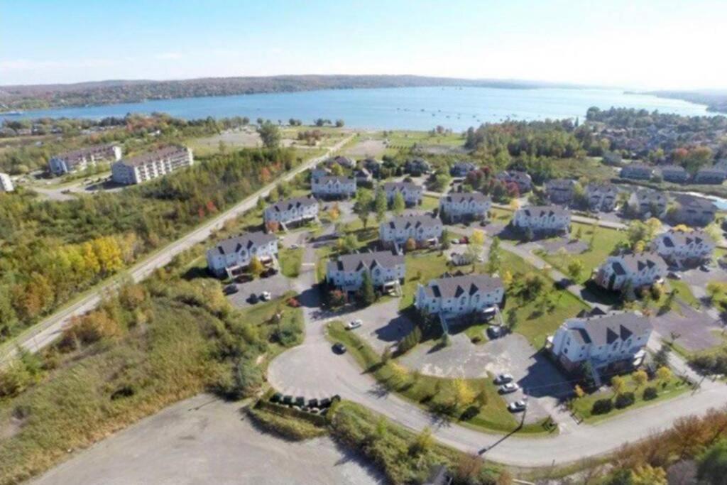 Le Philemon Club Azur Plage Memphremagog Екстериор снимка