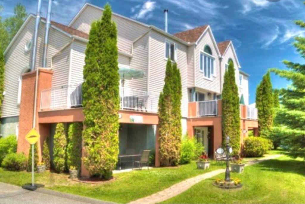 Le Philemon Club Azur Plage Memphremagog Екстериор снимка